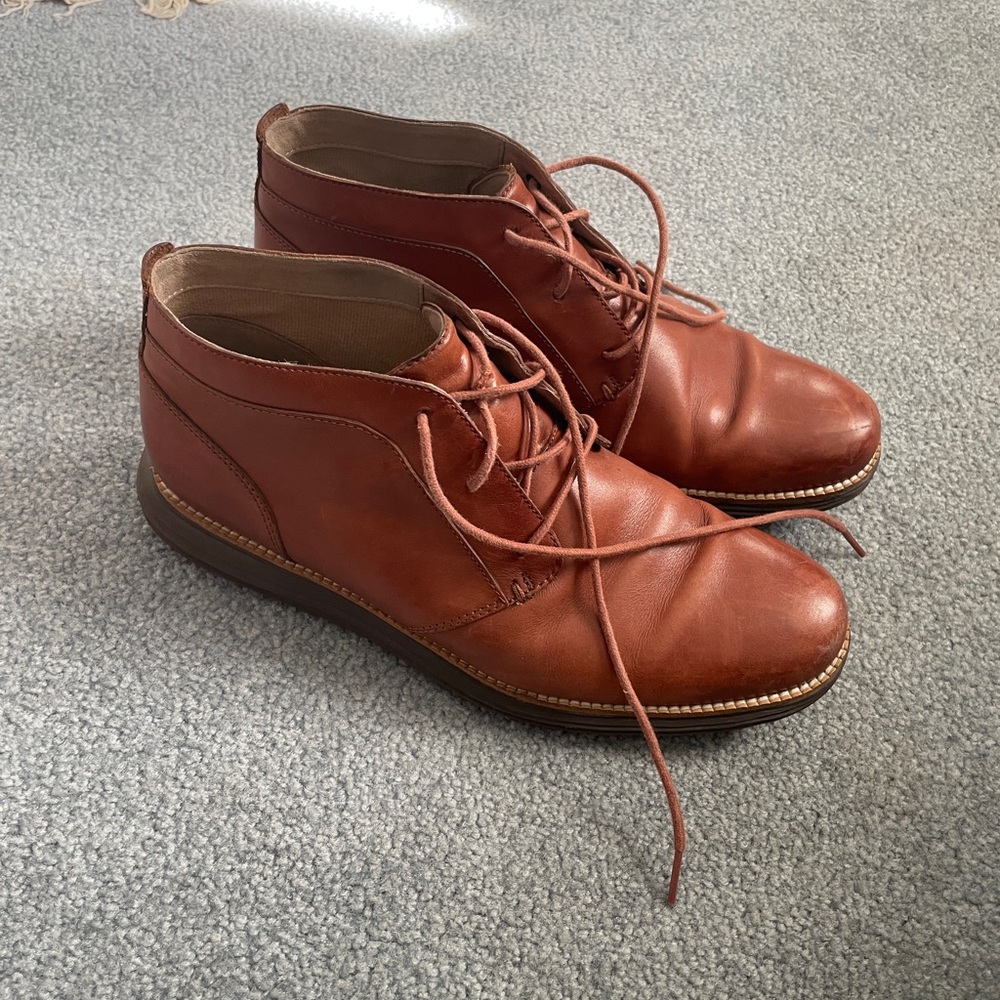 Cole Haan Men's Brown Leather Chucka Boot. Size 9. Great shape!
